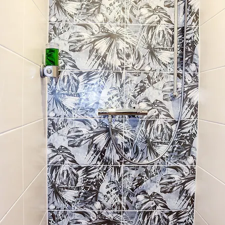 Fischer Boardinghouse Bw Гостевой дом