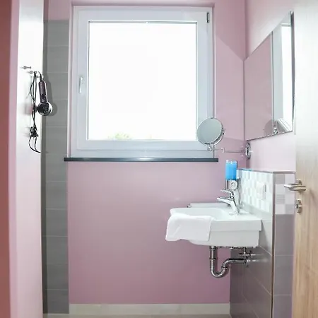 Fischer Boardinghouse Bw Гостевой дом Бад-Верисхофен